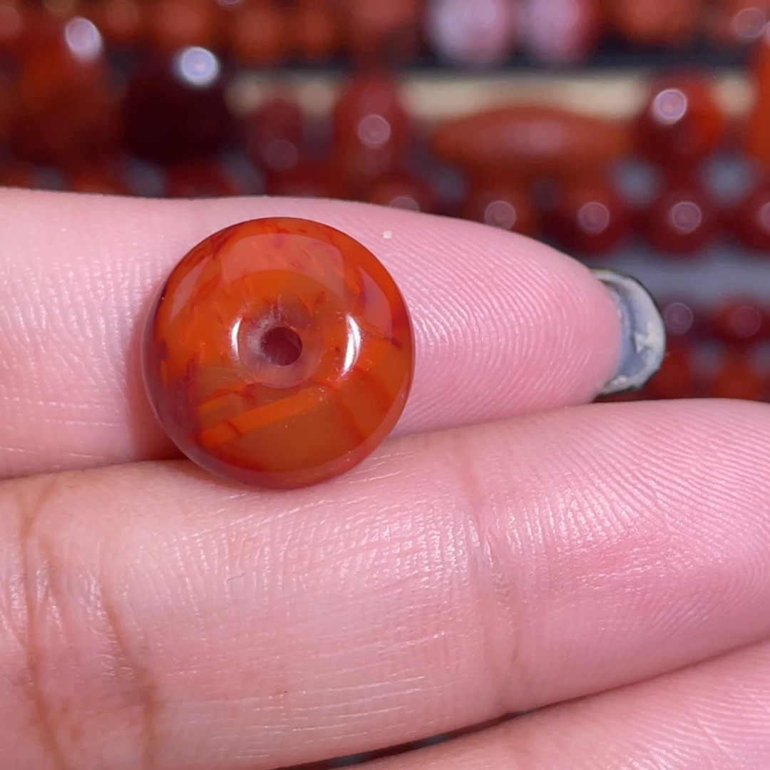 南红玛瑙未镶嵌扣子