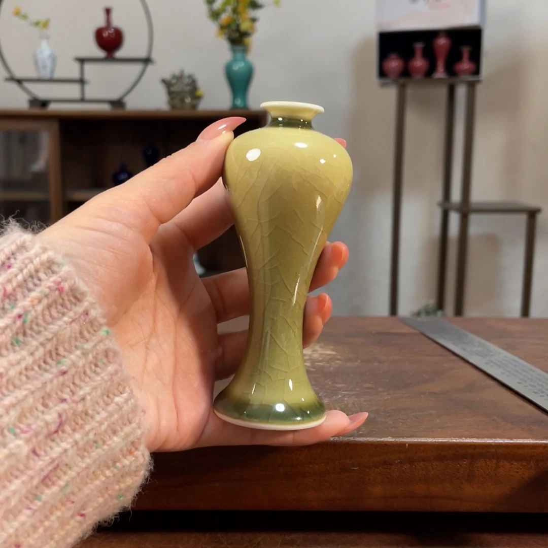 景德镇陶瓷小花瓶