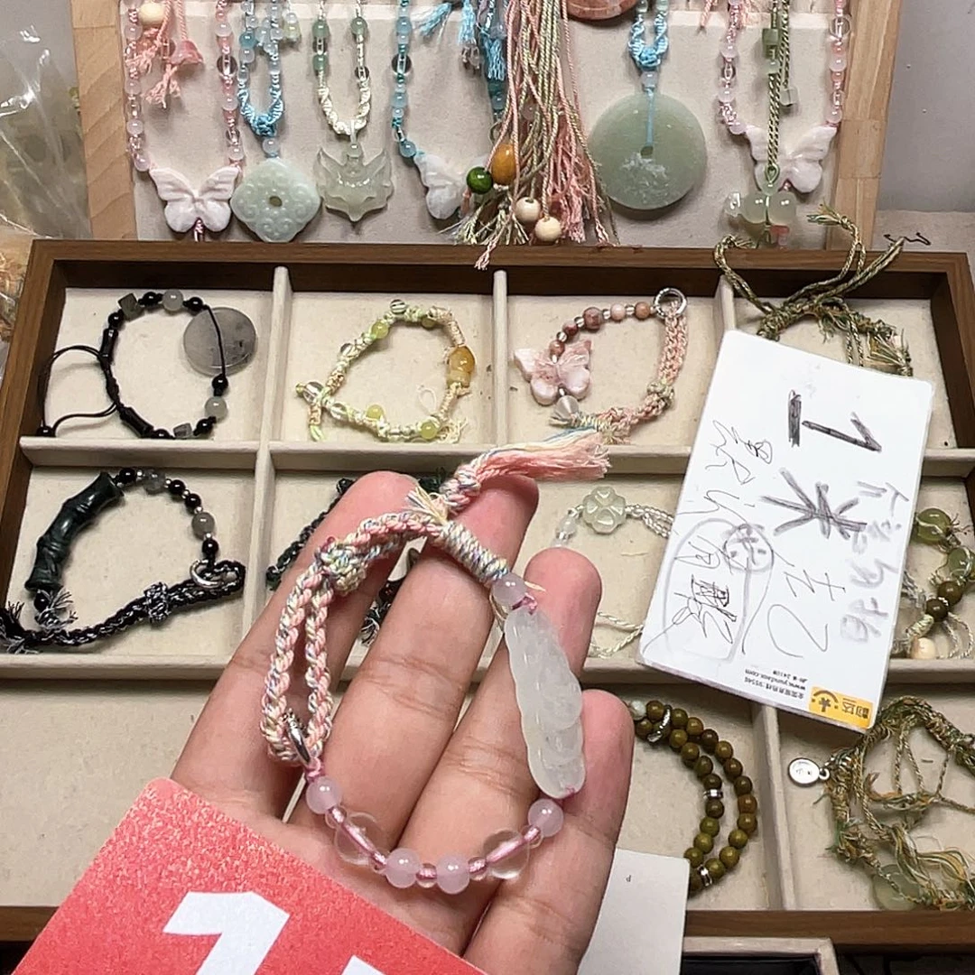 ****.蛇纹石玉合金颈饰