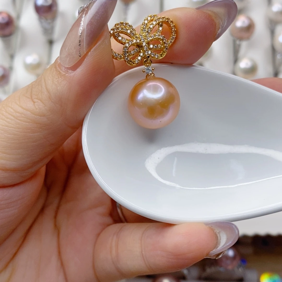 淡水珍珠吊坠(赠链)合金