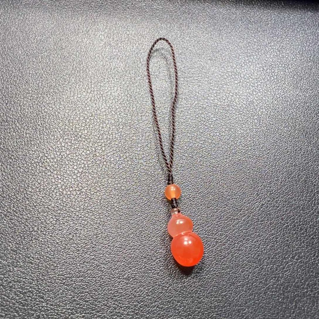 ****安南红玛瑙未镶嵌手机挂葫芦