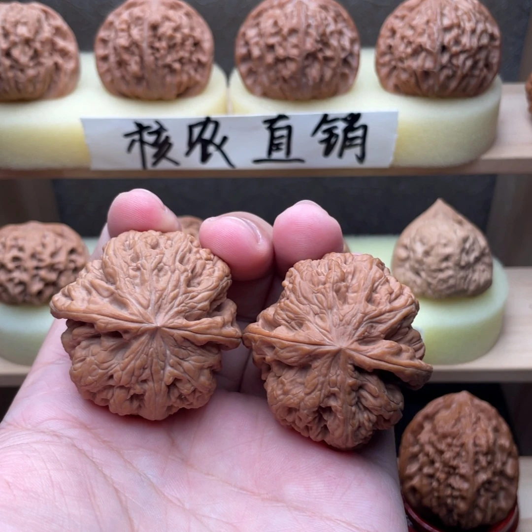 文玩核桃吊坠全品粗筋42➕交友价