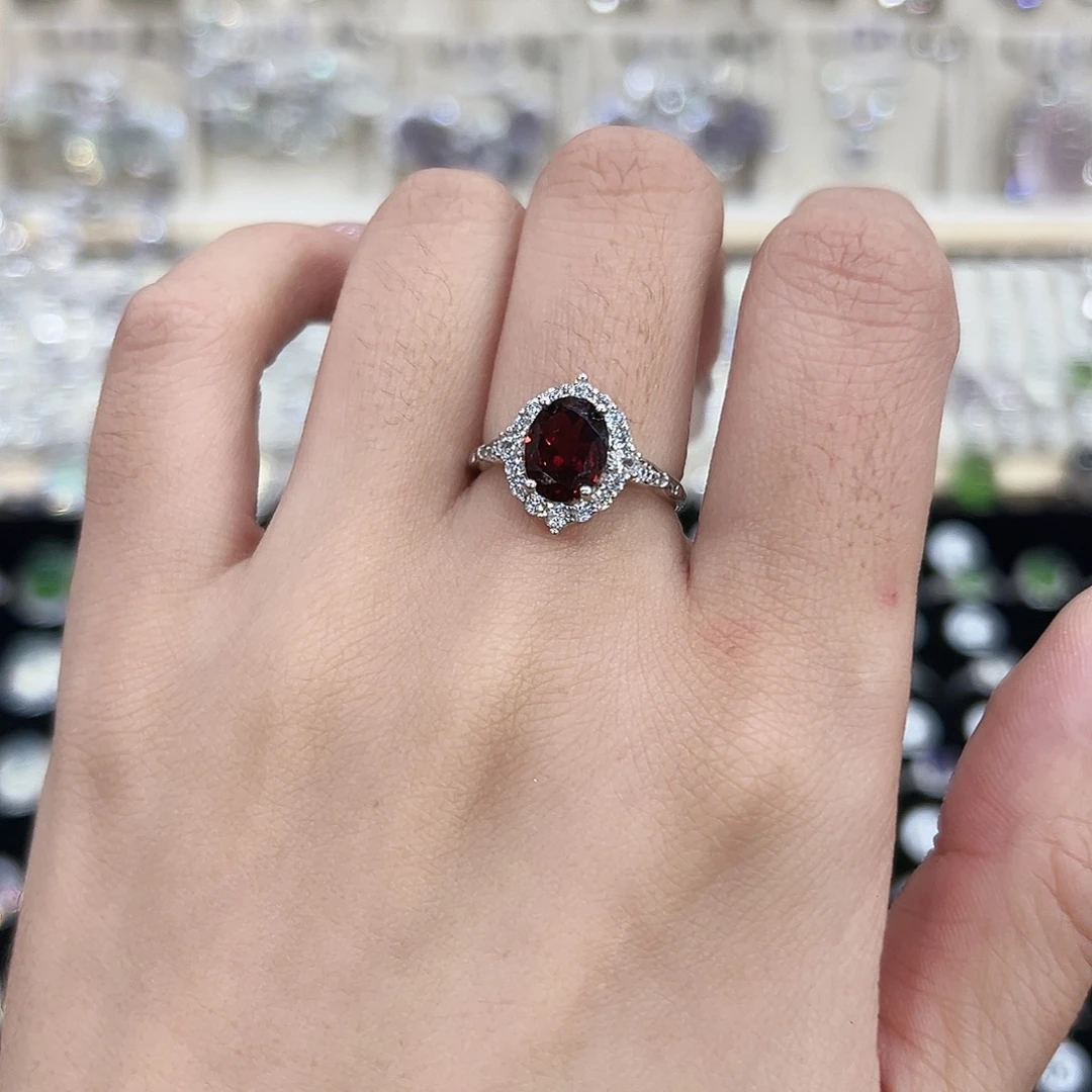 银S925镶嵌戒指红宝石