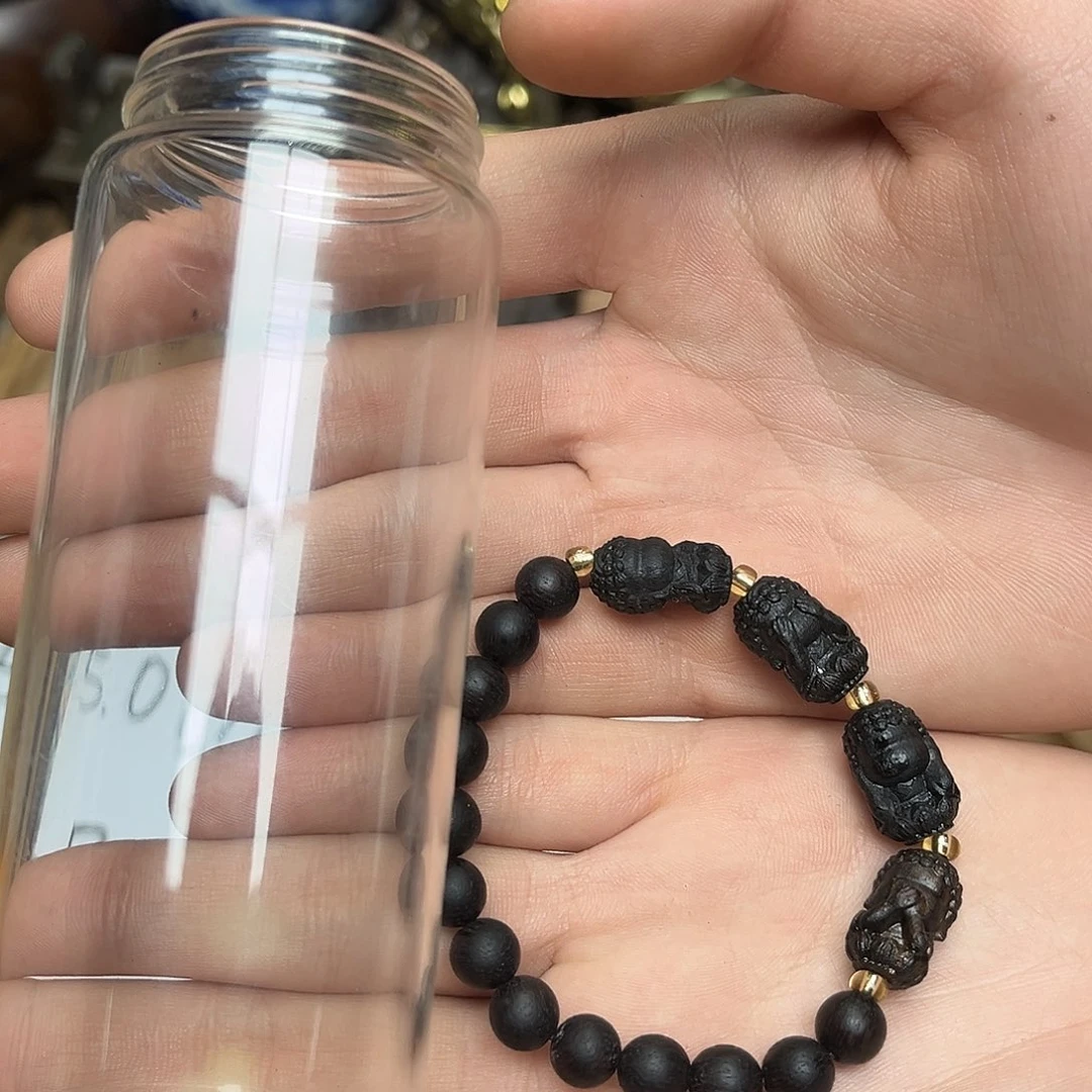 大叶紫檀（黑酸枝木类）