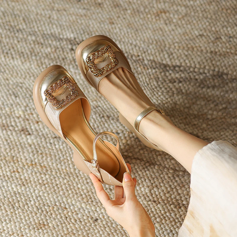 6.5cm粗跟中跟法式优雅气质复古水钻方头一字扣玛丽珍鞋单鞋百搭