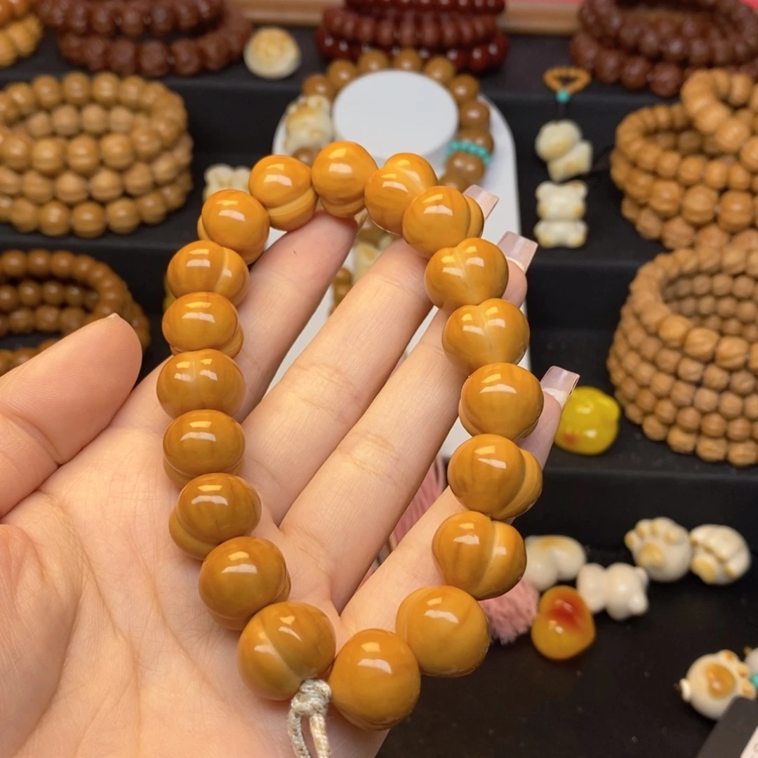 吊坠猴头核桃油线屁桃手持