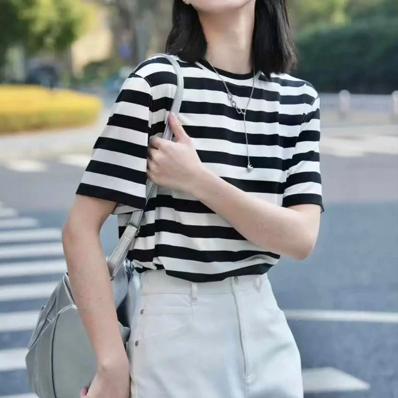 【商场同款】2025新款简约百搭休闲减龄圆领短袖宽松薄款套头T恤女