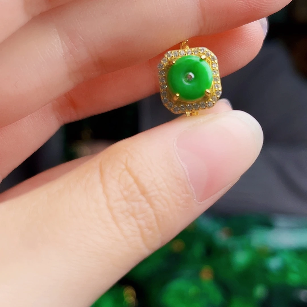 颈饰银S925镶嵌翡翠多样性