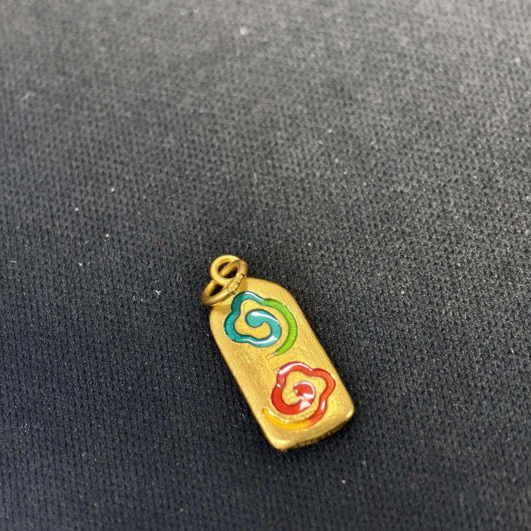 【周老板】足金祥云吊坠