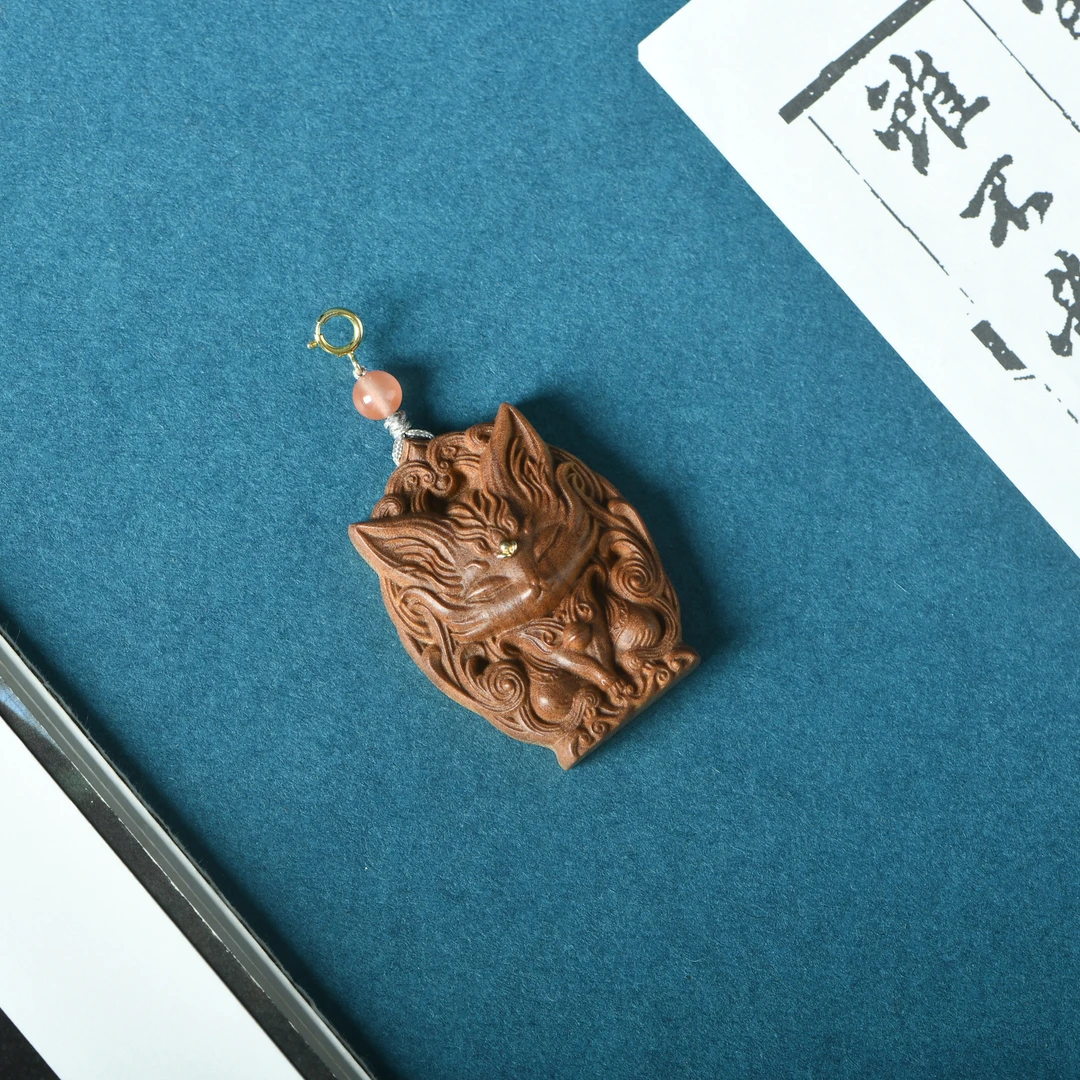 印度老山檀香精雕凤九金砂牌吊坠