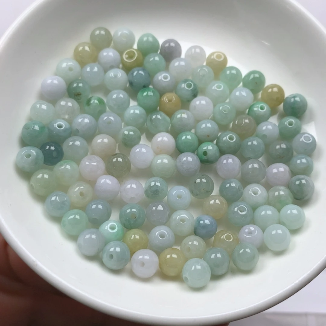 翡翠颈饰未镶嵌卡6➕。100颗