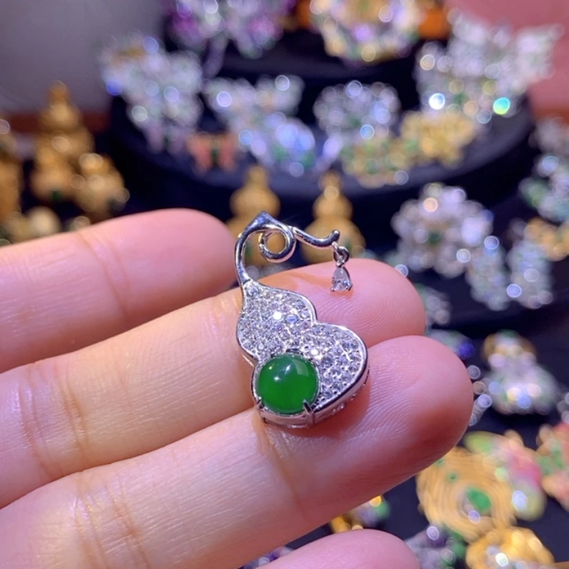 【闪购商品】翡翠挂件银S925镶嵌天然资源