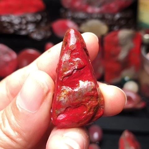 昌化鸡血石昌化鸡血石原石