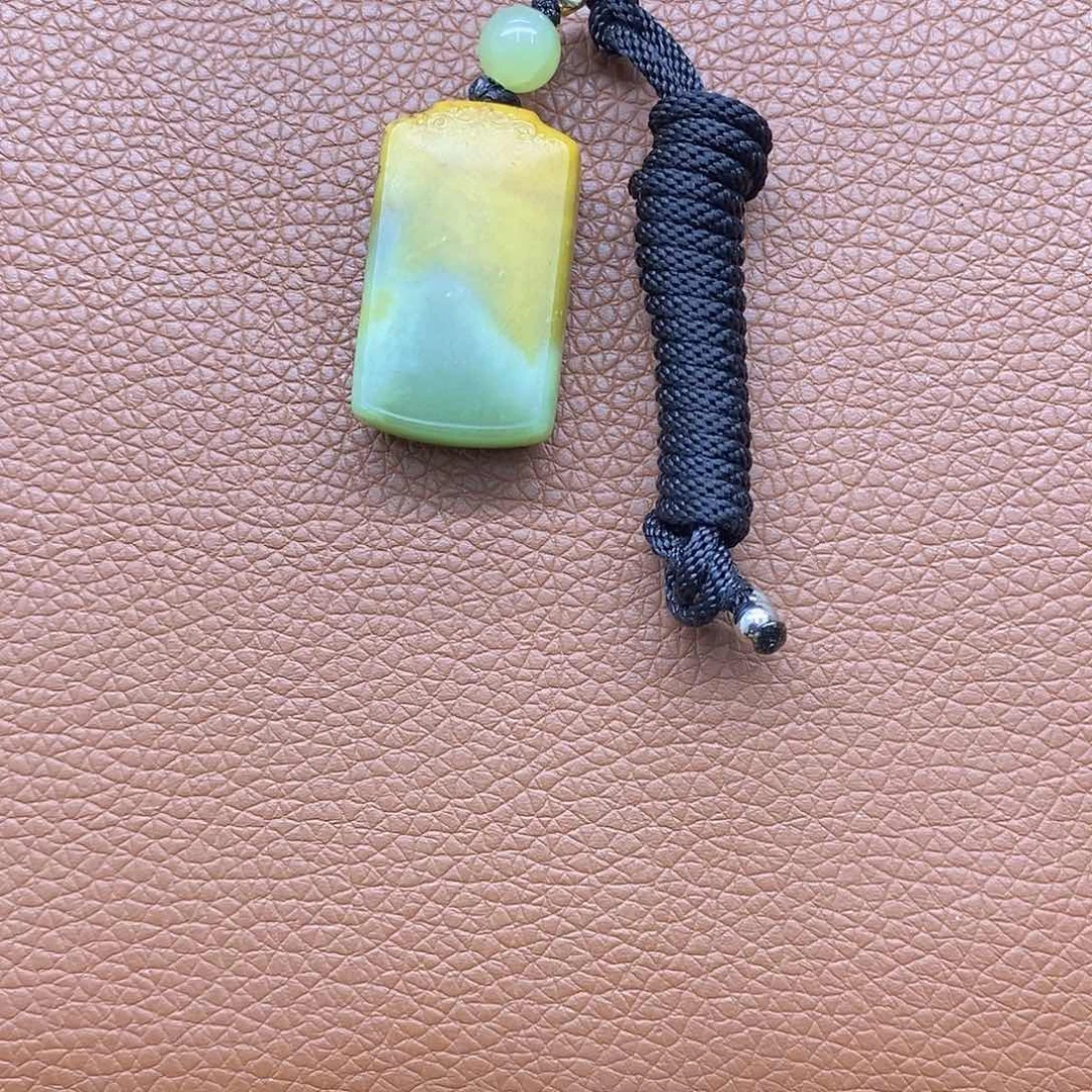 岫岩河磨玉（透闪石质玉）挂件未镶嵌艾*