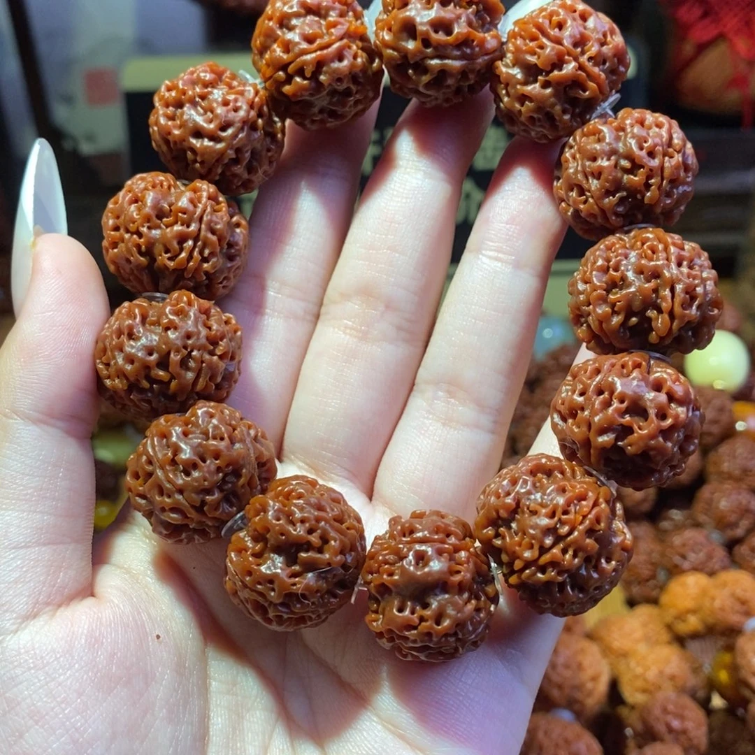 吊坠金刚菩提205肉玉华