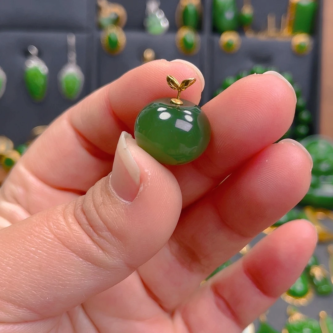 和田玉（碧玉）吊坠(不含链)18K金镶嵌998