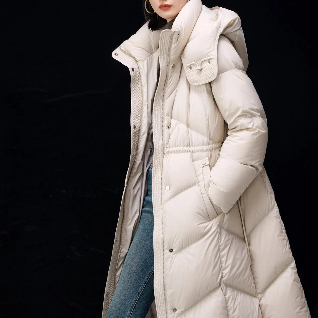 129收腰女人长款鹅绒服