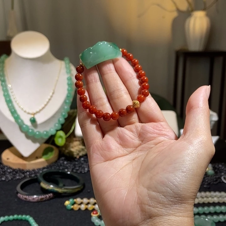 石英质玉非洲翠未镶嵌