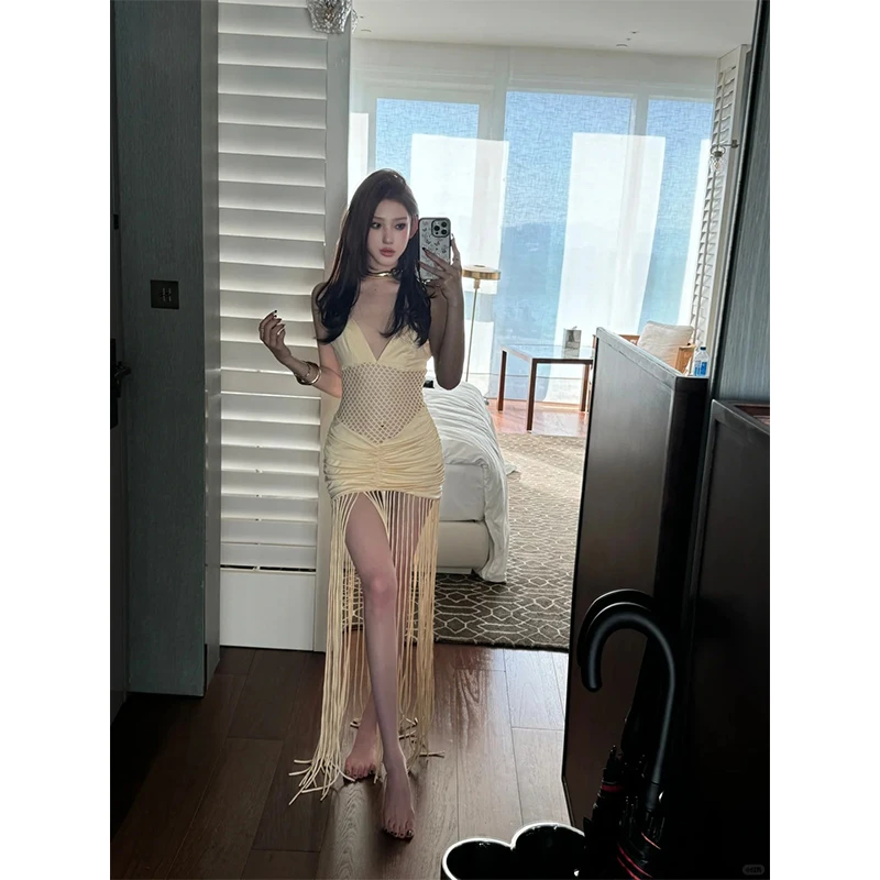 2025春季新款欧美风辣妹吊带连衣裙网眼露腰性感褶皱流苏包臀裙