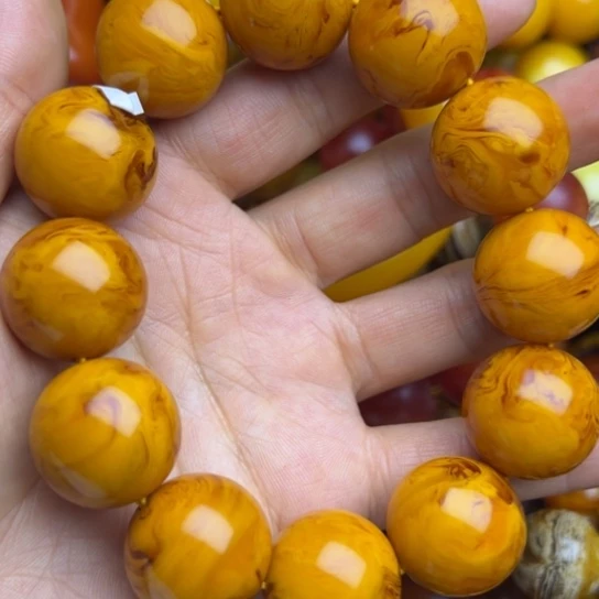 琥珀未镶嵌手链蜜蜡