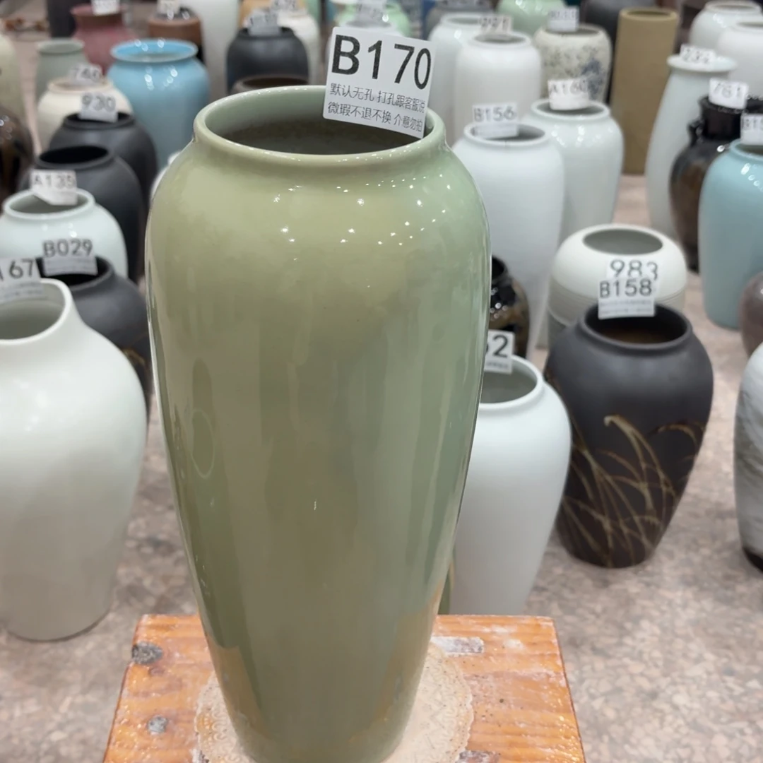 摆件瑕疵170 景德镇陶瓷花瓶高34口9