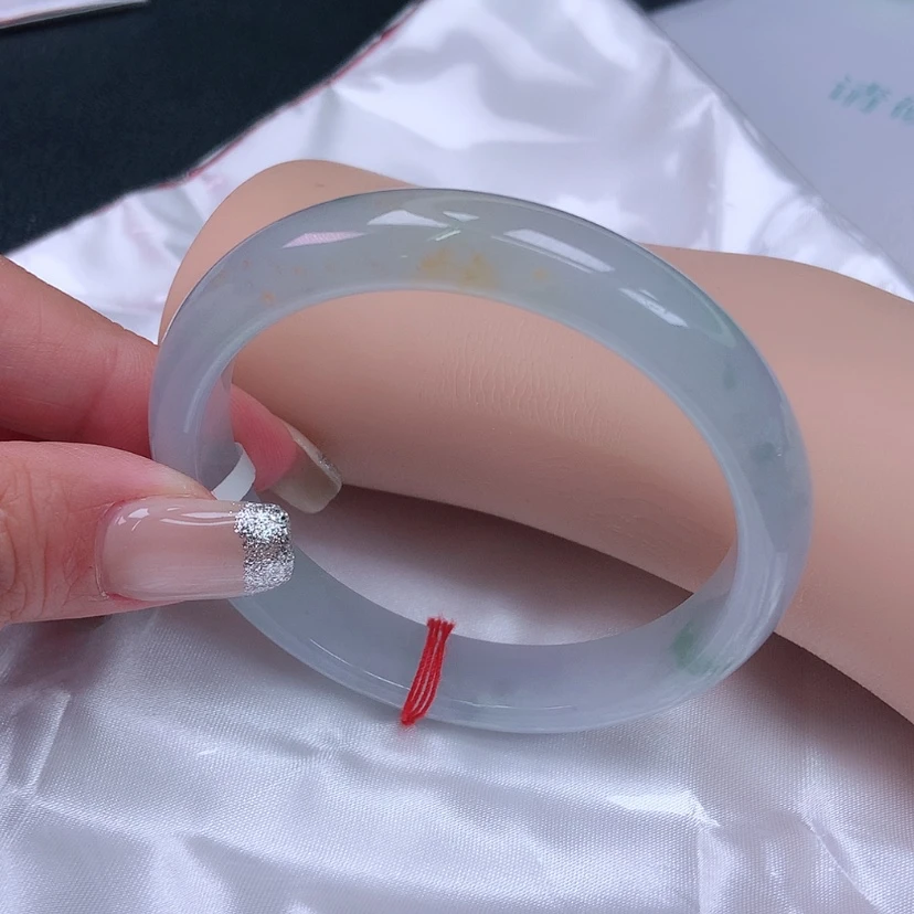 【闪购商品】未镶嵌手镯翡翠56