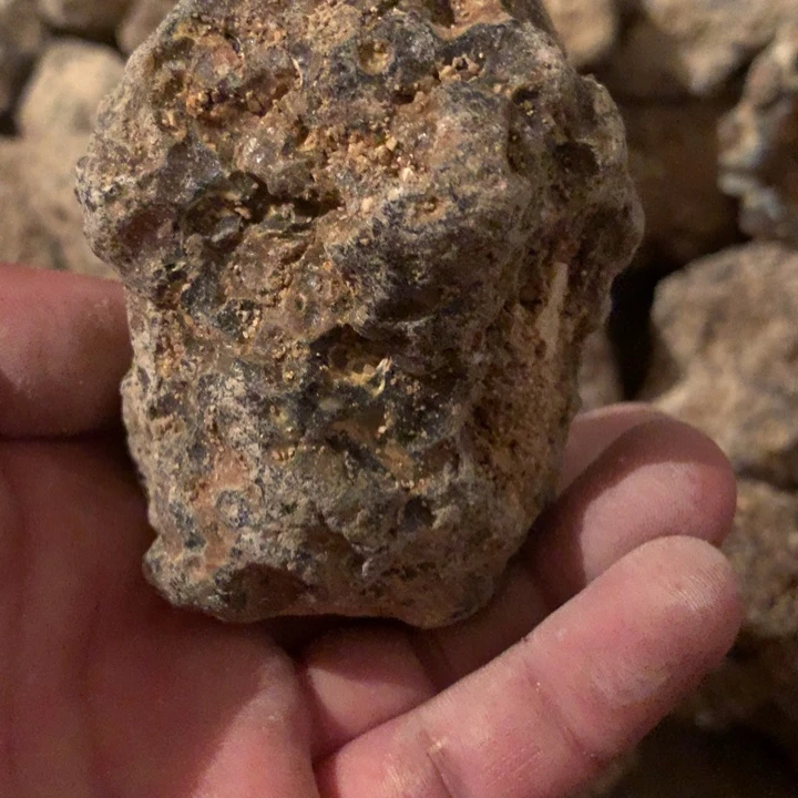 山***秀玛瑙/玉髓原石未镶嵌