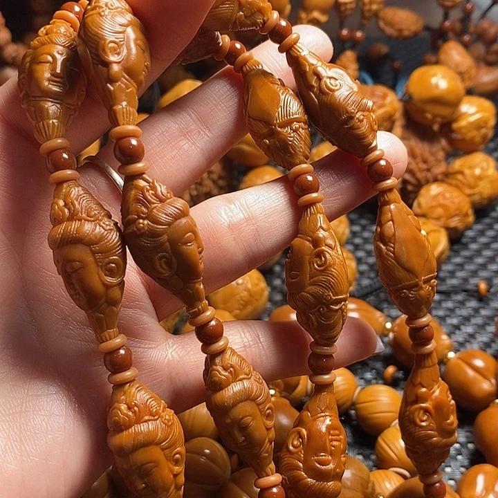 吊坠橄榄核柳叶观音