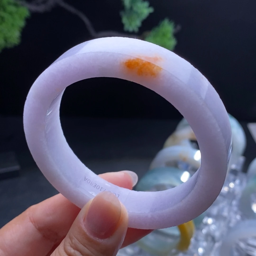 定制翡翠未镶嵌翡翠手镯