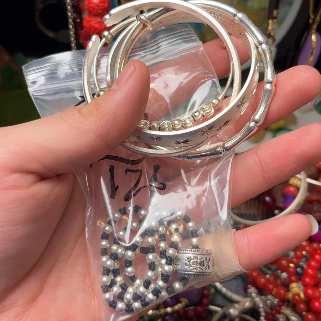 大叶紫檀（黑酸枝木类）