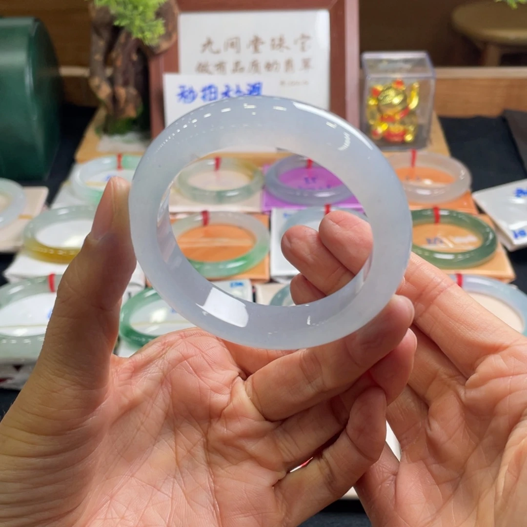 翡翠手镯未镶嵌53藏收冰蓝