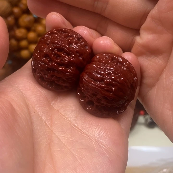 文玩核桃吊坠磨盘