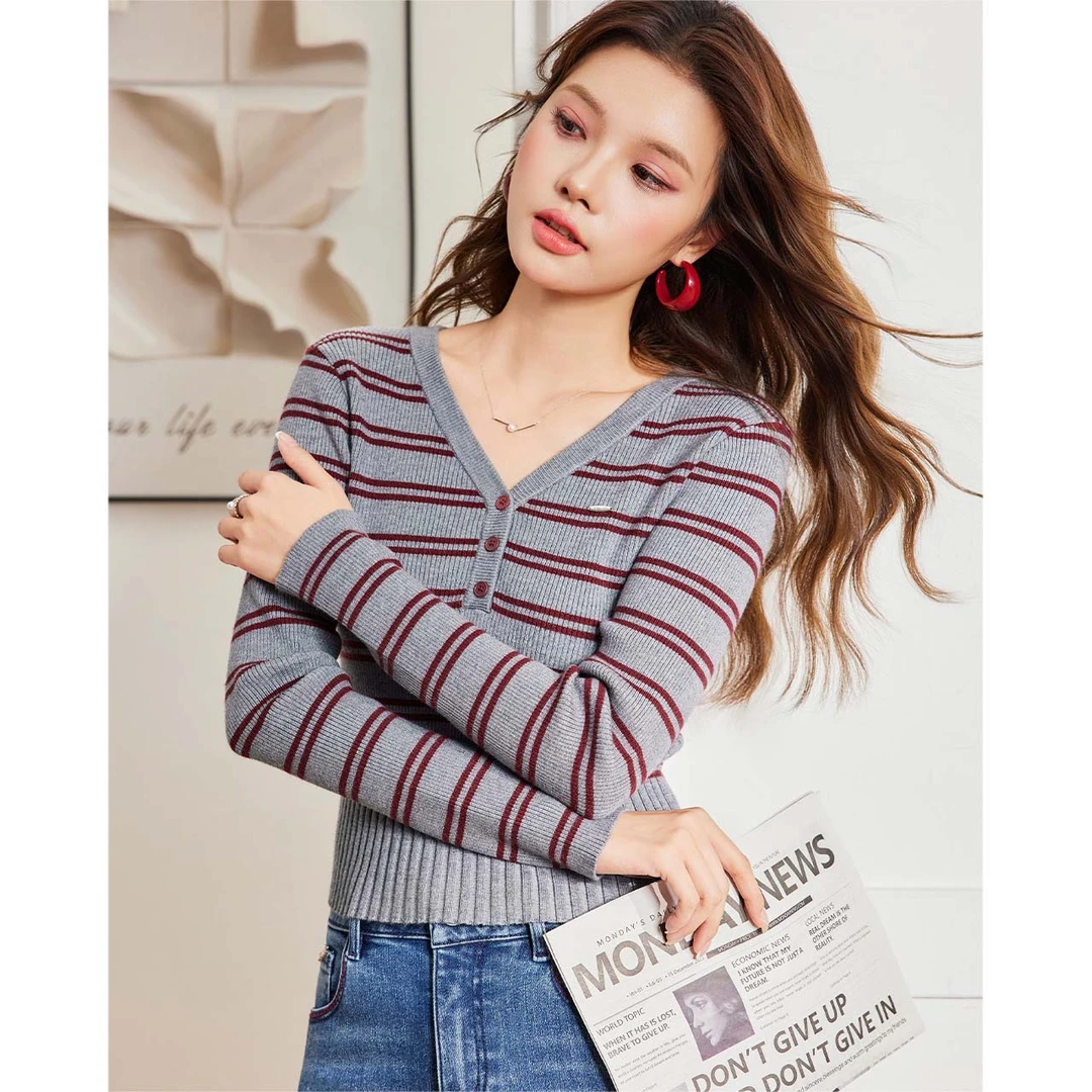 IEF/爱依服2025新款秋季毛织上衣条纹显瘦长袖韩版