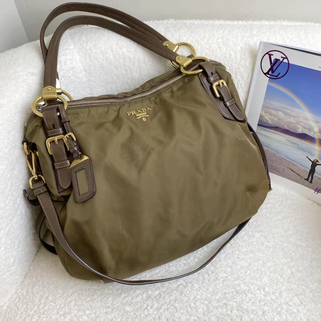 99新 Prada/普拉达 壹臻/橄榄绿南瓜tote/12期免息/35243244