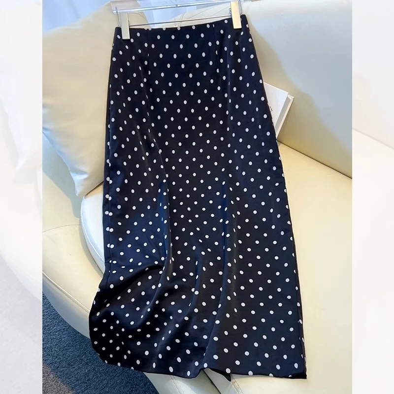 拉夏贝尔醋酸缎面半身裙中长款2025年春秋波点垂感包臀裙A字半裙