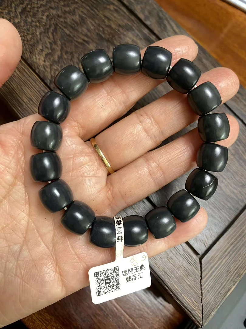 和田玉墨玉卡12直切手串男款