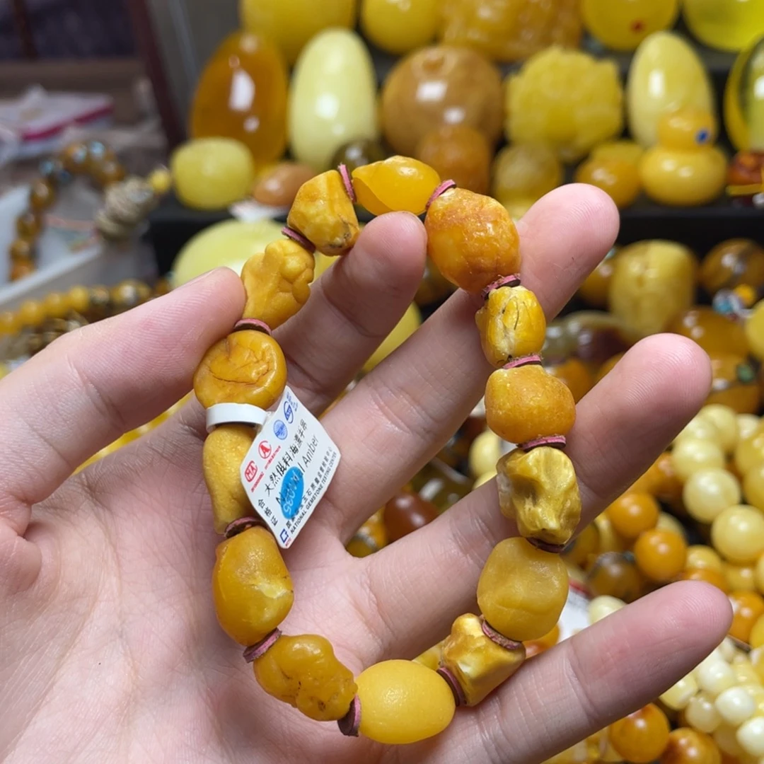琥珀未镶嵌珠宝奇石