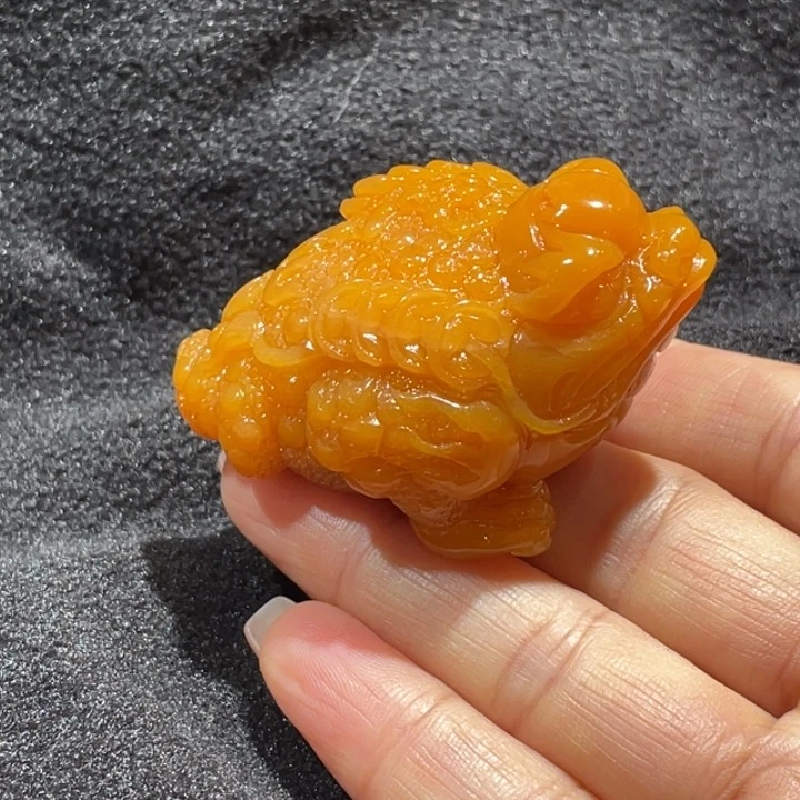 未镶嵌石英质玉（黄龙玉）手把