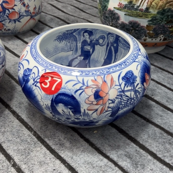 陶纪念瓷器荷花年年有鱼聚宝盆大肚子