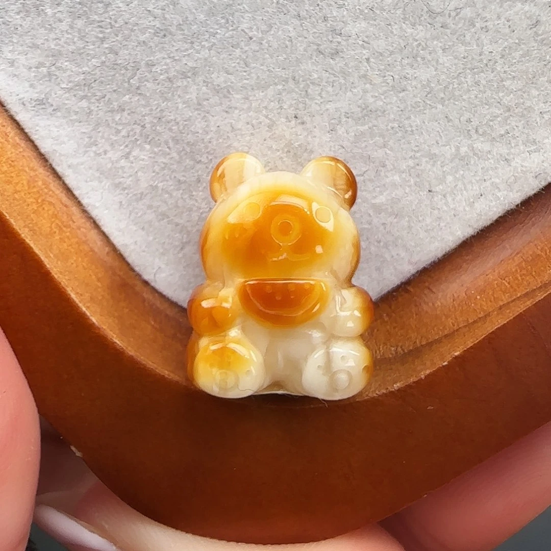 琥珀裸石未镶嵌J*e蜜蜡