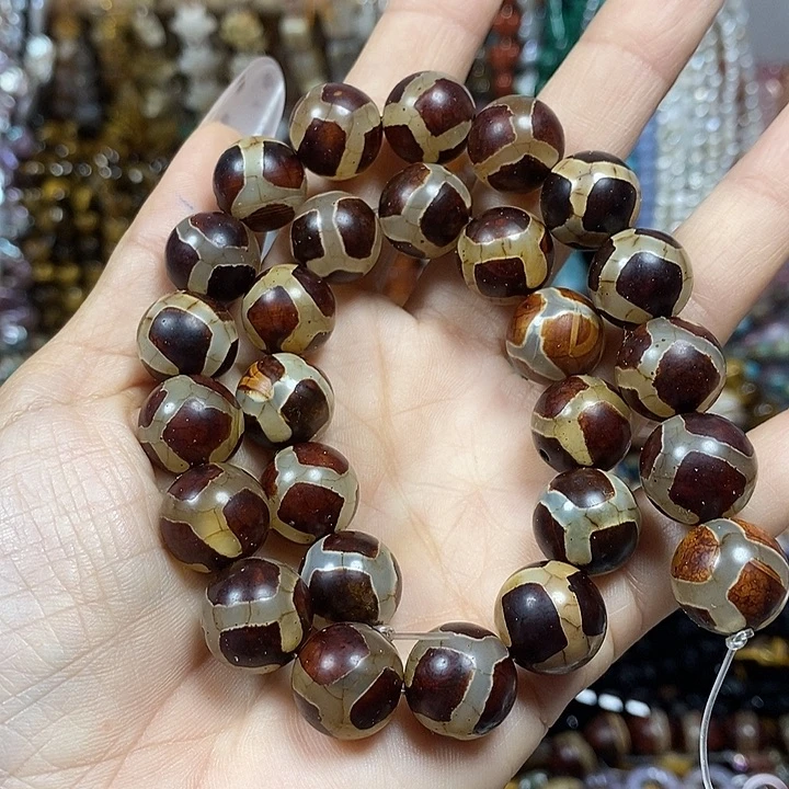 玛瑙/玉髓未镶嵌珠宝半成品复古老面玛瑙卡13.7nm