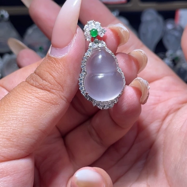 石英质玉银S925镶嵌颈饰