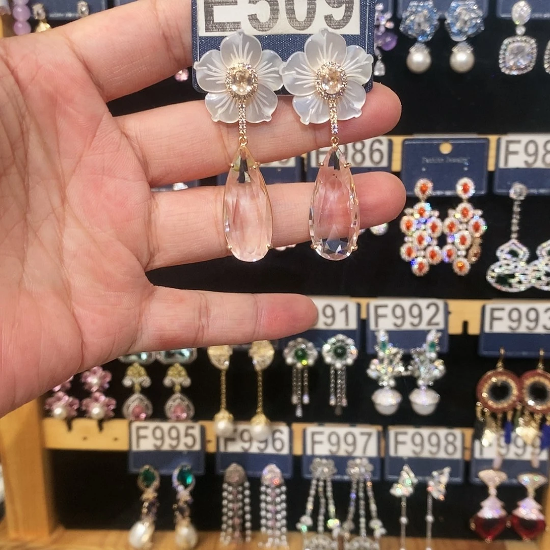 【闪购商品】纯铜925银锆石