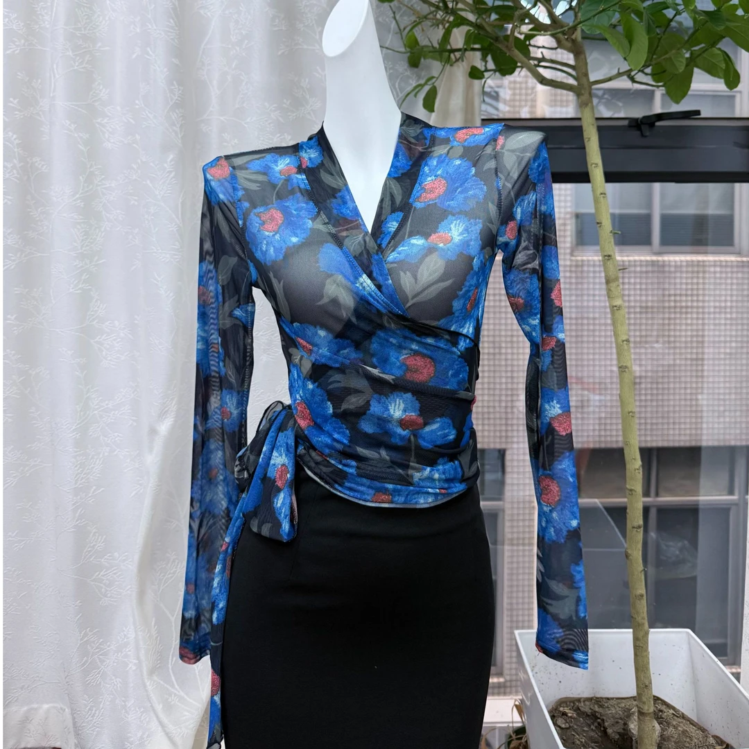 清冷美人 晕染印花交叉绑带网纱防晒上衣设计感V领洋气修身长袖女