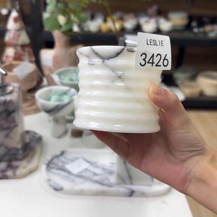 特***光杯子。          426