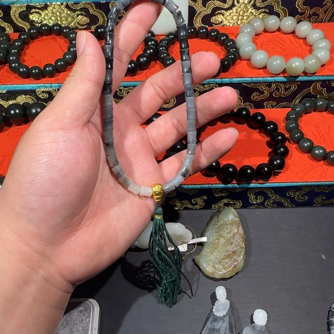 和田玉未镶嵌手链