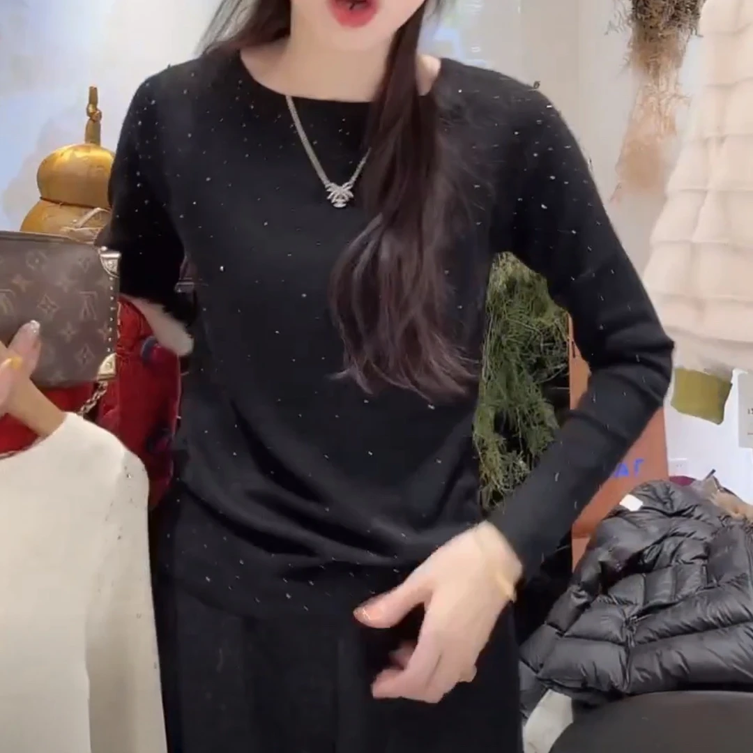 设计感小香风重工亮闪闪毛衣2025冬季新款时尚套头减龄圆领针织衫