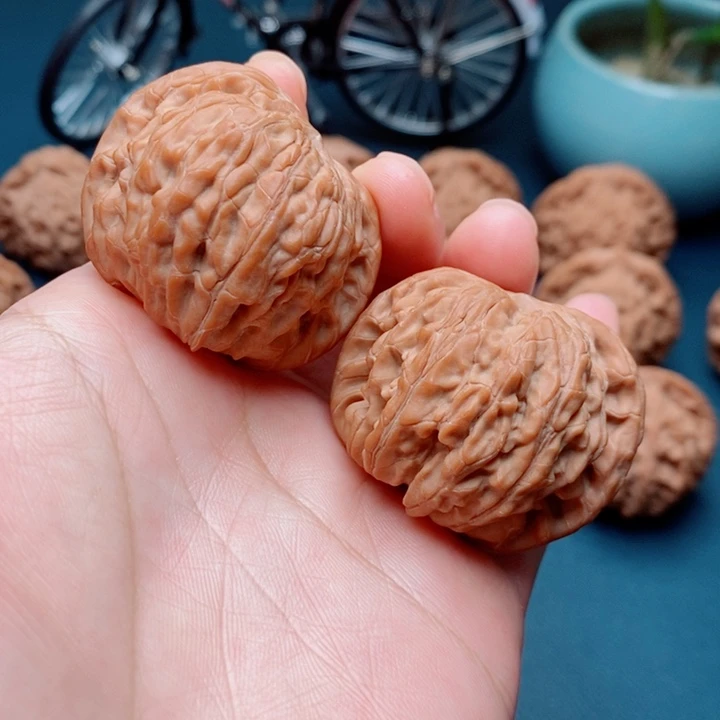 文玩核桃把件磨盘40全品