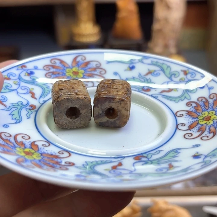 瓷片精致雕刻工艺