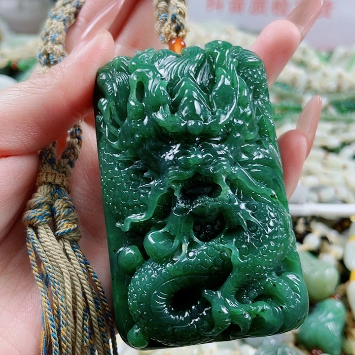 未镶嵌和田玉挂件